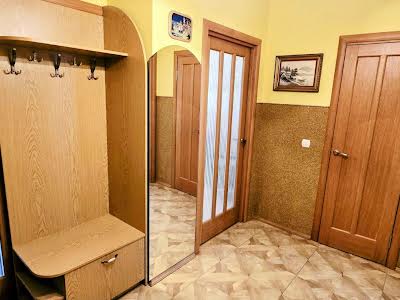 квартира по адресу Червоной Калины просп., 72