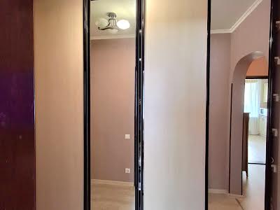 квартира за адресою Урлівська вул., 24