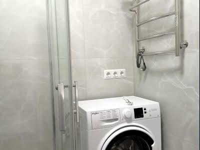 квартира за адресою Набережна Перемоги вул., 44м