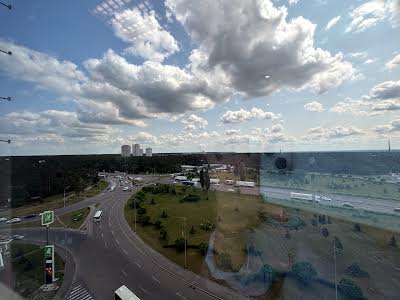 комерційна за адресою Харківське шосе, 201/203