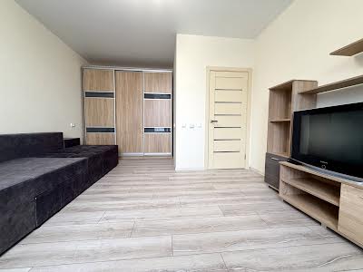 квартира по адресу Мира ул., 3