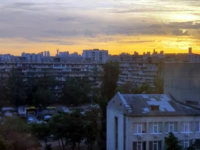 квартира за адресою Соборності просп. (Возз'єднання), 17