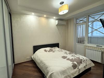 квартира за адресою Олени Пчілки вул., 6