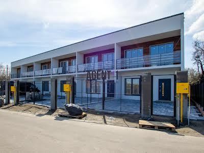 будинок за адресою Карденюка