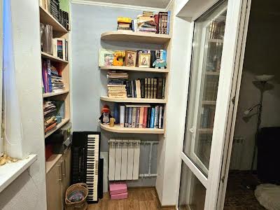 квартира по адресу Леся Сердюка ул. (Командарма Корка), 18