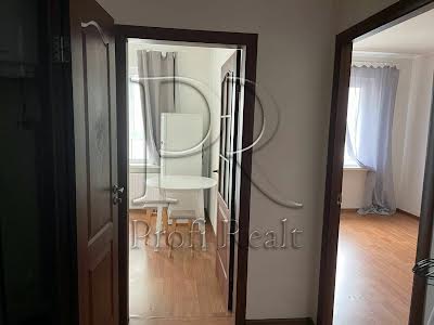 квартира по адресу Софии Русовой ул., 7