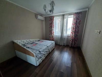 квартира за адресою Боголюбова вул., 12