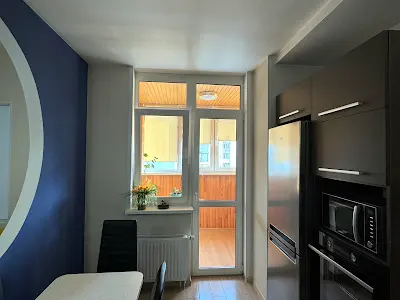 квартира за адресою Ревуцького вул., 7-В
