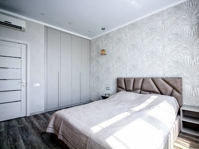 квартира за адресою Одеса, Генуезька вул., 3б