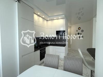 квартира по адресу с. Софиевская борщаговка, Боголюбова ул., 34
