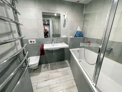 квартира за адресою Боголюбова вул., 3