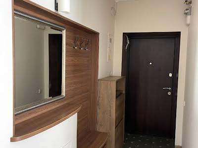 квартира за адресою Пекарська вул., 9
