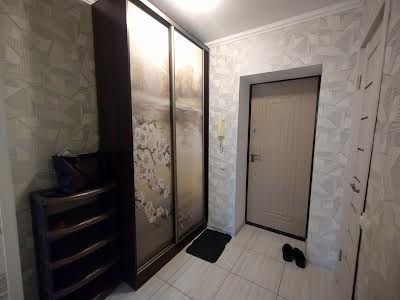 квартира за адресою Академіка Заболотного вул., 126/1