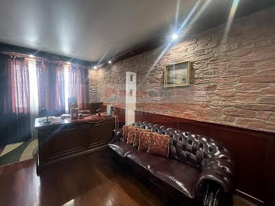 квартира по адресу Миколы Бажана просп., 12