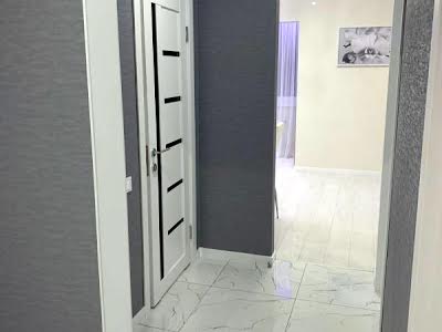 квартира за адресою Одеса, Перлинна вул., 1б