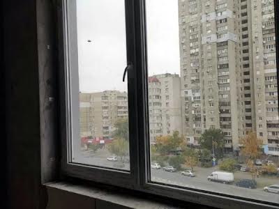 квартира по адресу Ревуцкого ул., 40-Б