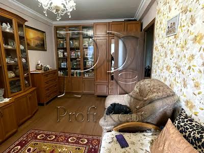 квартира за адресою Академіка Булаховського вул., 28-В