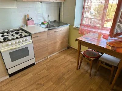 квартира за адресою Йорданська вул. (Лайоша Гавро), 8