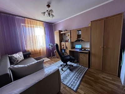 квартира за адресою Малікова, 28