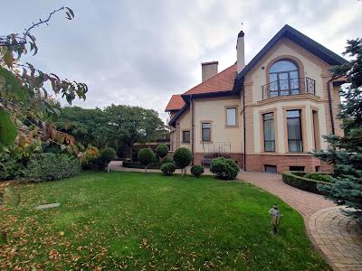 будинок за адресою набережна