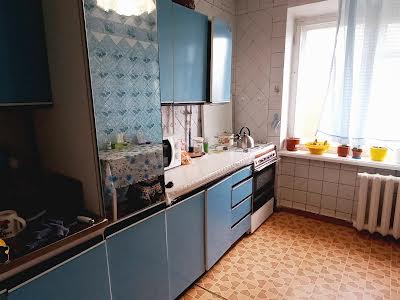 квартира за адресою Миру вул., 9