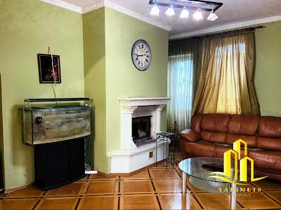 будинок за адресою Каштанова вул., 3