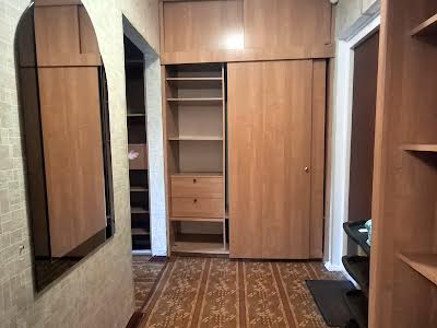 квартира по адресу Александра Мишуги ул., 1/4