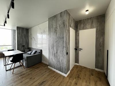 квартира за адресою Трускавецька вул., 123