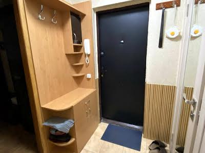 квартира за адресою Андрія Малишка вул., 17
