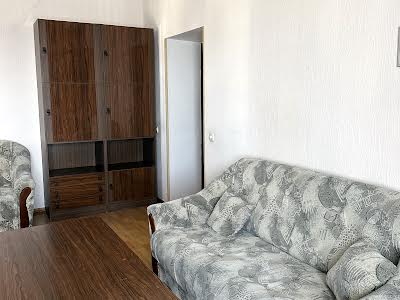 квартира за адресою Новгород-Сіверська, 3