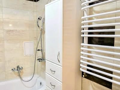 квартира по адресу Червоной Калины просп., 72
