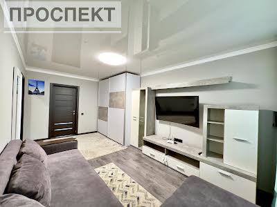 квартира за адресою Лебединська, 10