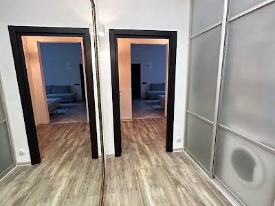 квартира за адресою Гетьмана Петра Дорошенка вул. (), 14