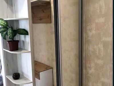 квартира по адресу Луговская ул., 248