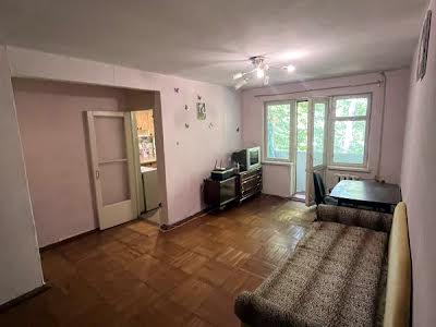 квартира по адресу Космонавтов ул., 48