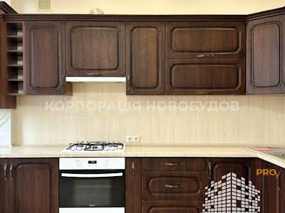 квартира за адресою Митна вул., 70