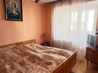 квартира за адресою Устима Кармалюка вул., 12