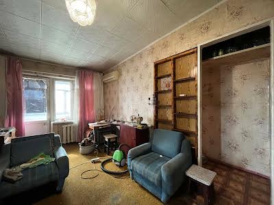 квартира за адресою Кривий Ріг, Груні Романової вул., 10