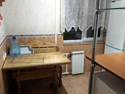 квартира за адресою Леся Курбаса просп., 9