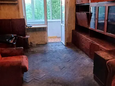 квартира за адресою Леоніда Каденюка просп. (Юрія Гагаріна), 18