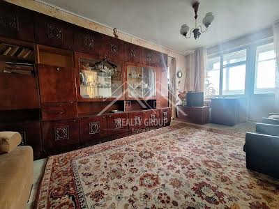 квартира за адресою Ярослава Мудрого, 60а
