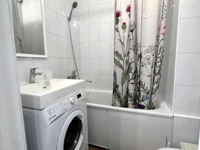 квартира за адресою Віктора Некрасова вул. (Північно-Сирецька), 12-А