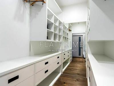 квартира за адресою Академіка Глушкова просп., 9в