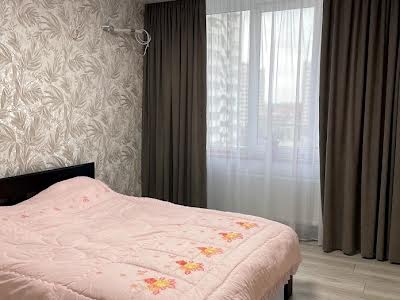 квартира за адресою Павла Чубинського вул., 9