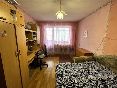 квартира по адресу Крушельницкой пер. (Людмили Мокієвської), 4