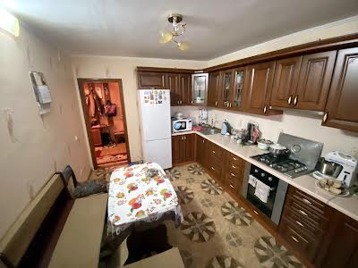 квартира по адресу Перемоги ул., 8/2