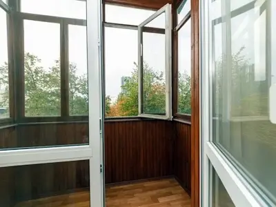 квартира за адресою Миколи Міхновського бульв. (Дружби Народів), 7