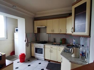 квартира по адресу Амвросия Бучмы бульв., 1