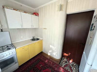 квартира за адресою Анатолія Базилевича пров. (Червонозаводський), 2/13