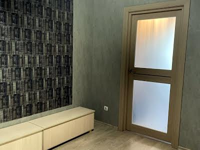 квартира за адресою Авіаконструктора Ігоря Сікорського вул. (Танкова), 1-А